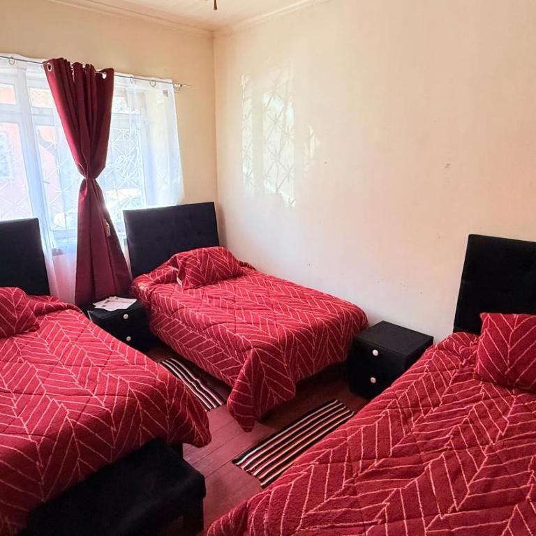CLAUSSMARY Hotel - Triple Room with Shared Bathroom - 1