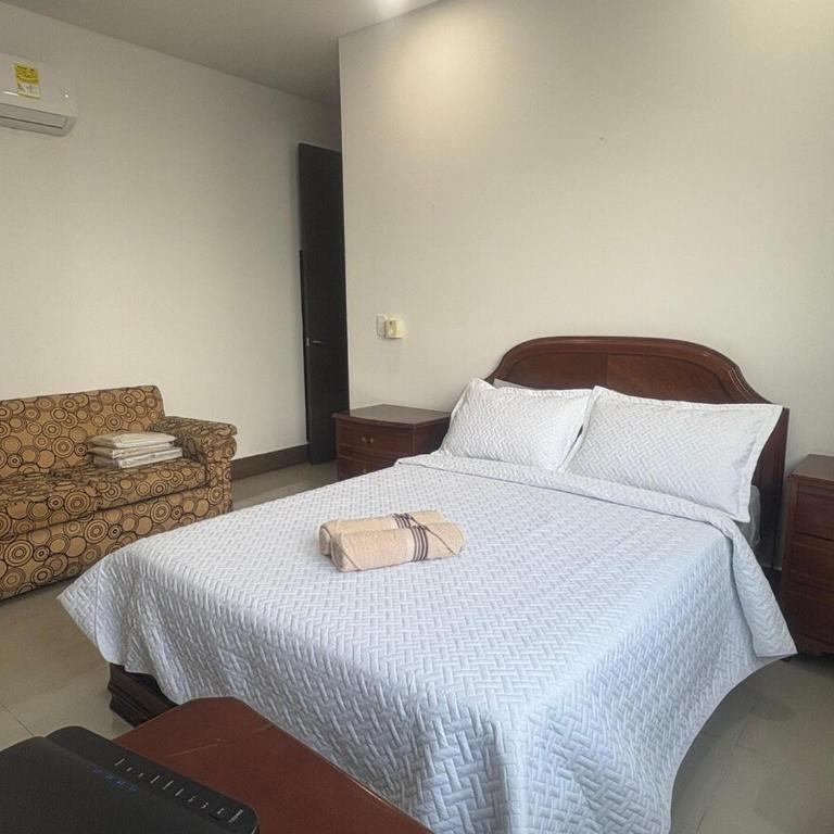 Oceanfront Luxury - A pasos del Centro Histórico - Two-Bedroom Apartment - 2