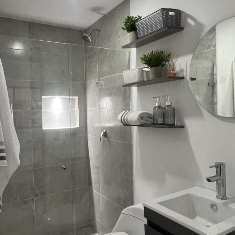 Apartamento en la América - One-Bedroom Apartment - 3