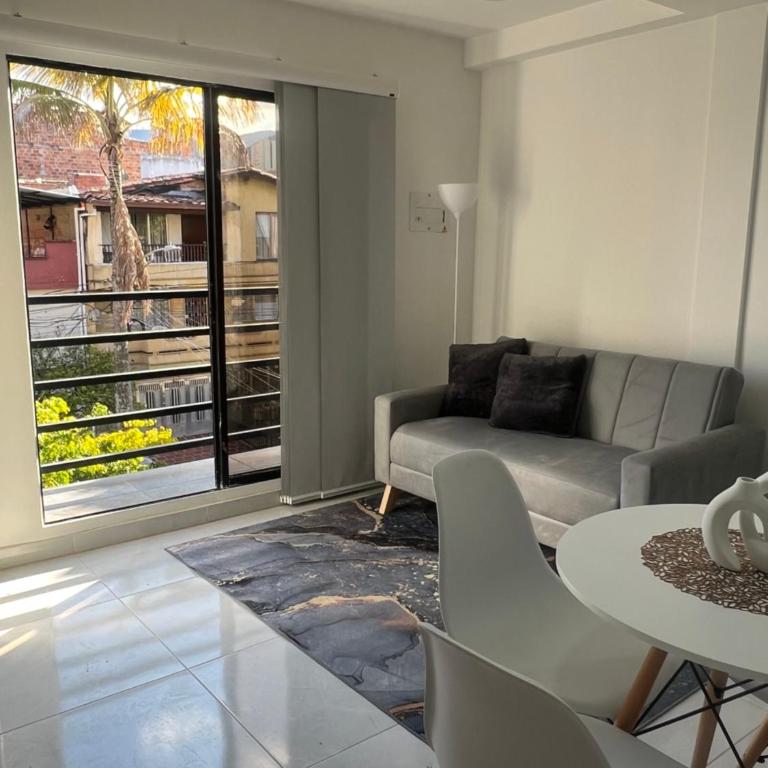Apartamento en la América - One-Bedroom Apartment - 6