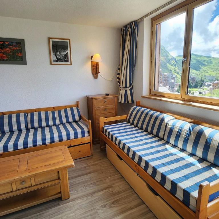 Avoriaz - Charmant Appartement 4 pers, Balcon Sud, WiFi - FR-1-633-84 - Apartment - 4
