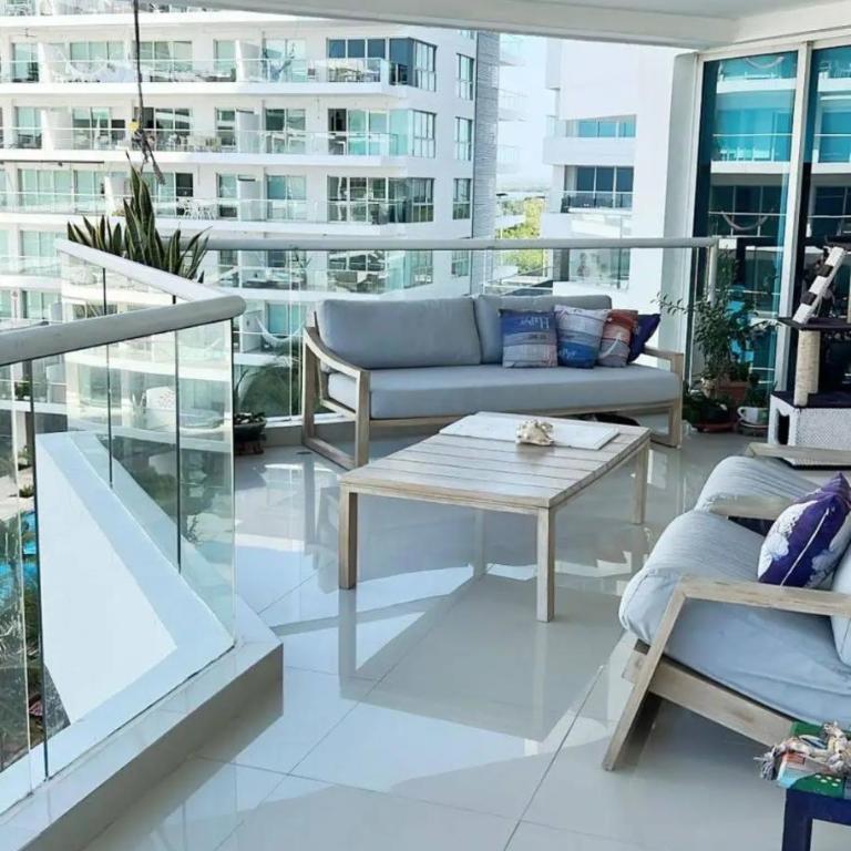 Apartamento en cartagena Morros E, salida a la playa, excelente ubicación - Apartamento de 3 dormitorios - 8
