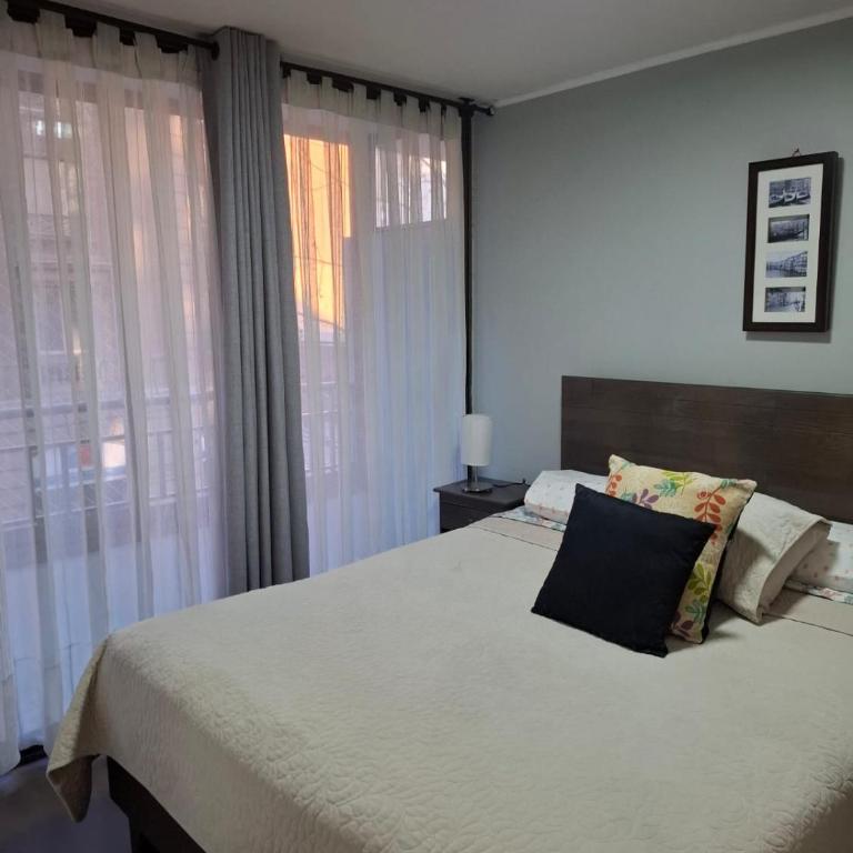 Santiago Skyline Suites - One-Bedroom Apartment - 4
