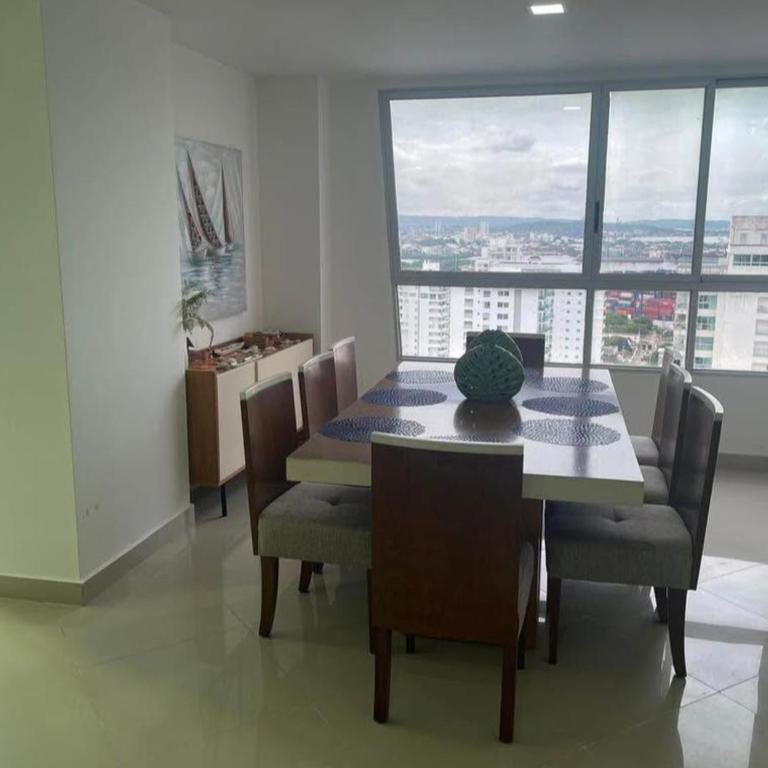 Apartamenro en Manga cartagena Duplex, aire acondicionado - Apartamento - 9