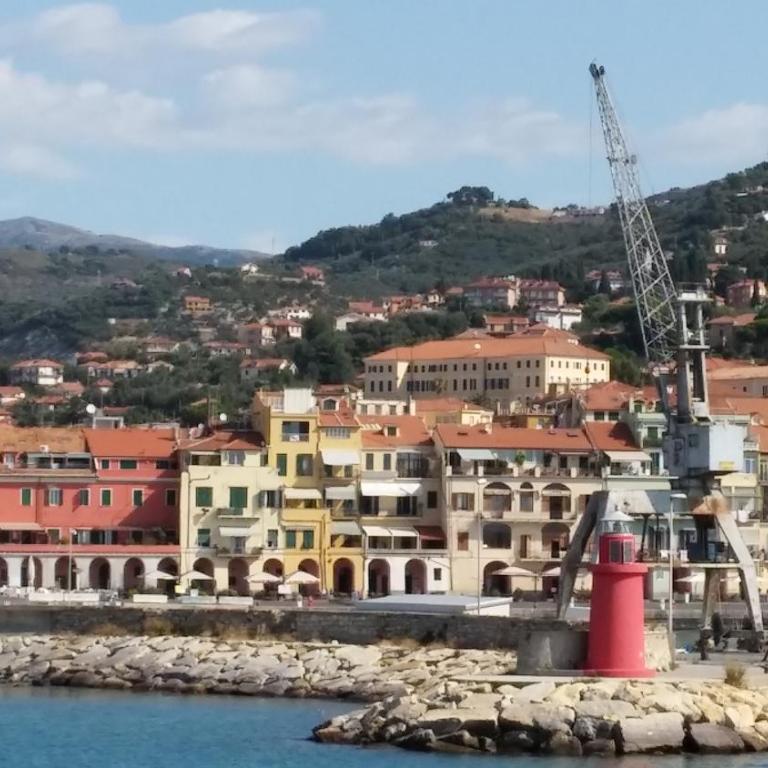Cà Mea SUL PORTO DI ONEGLIA - Appartamentino su 2 Livelli - 34