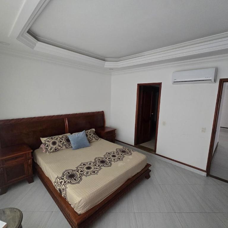 Beautiful apartment in Crespo, Cartagena - Two-Bedroom Apartment - 9