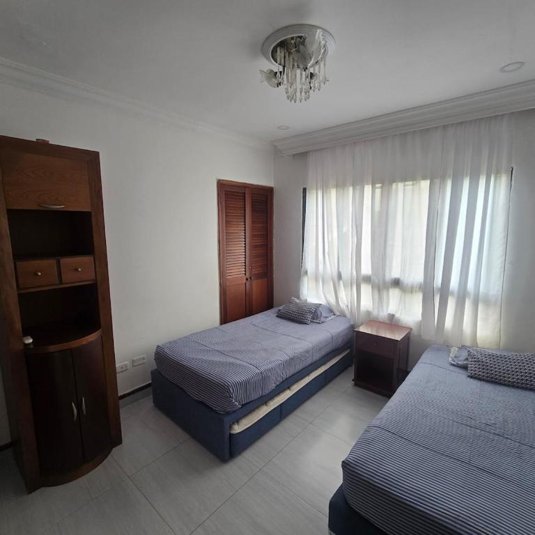Beautiful apartment in Crespo, Cartagena - Two-Bedroom Apartment - 15