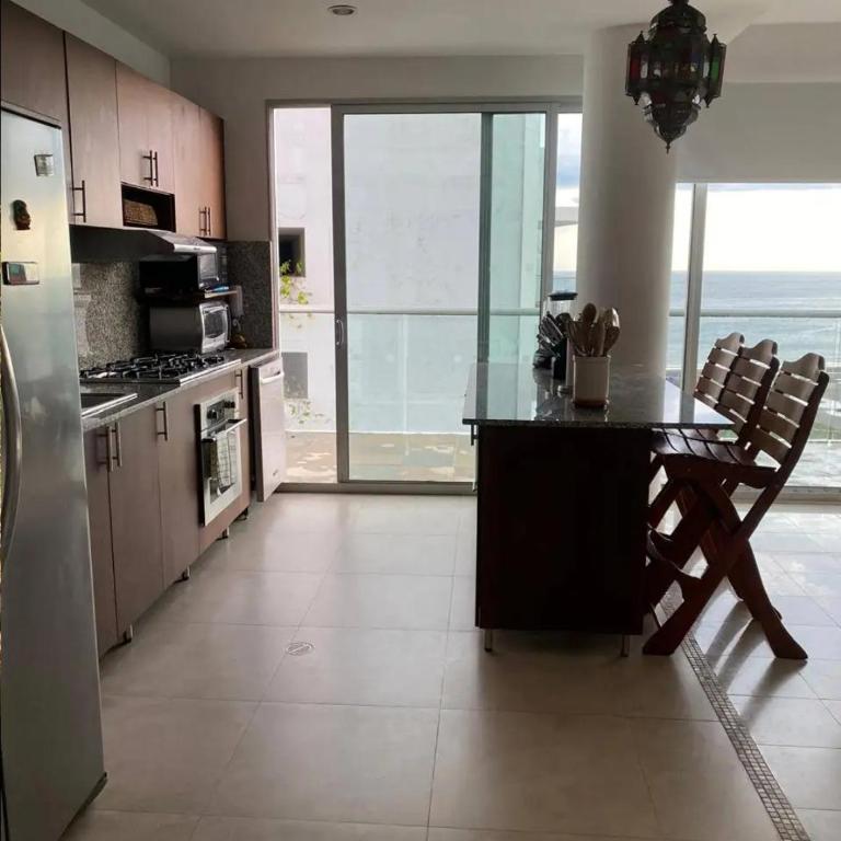 Apartamento con Vista al mar 3 habitaciones 4 baños Morros cartagena - Apartamento - 11
