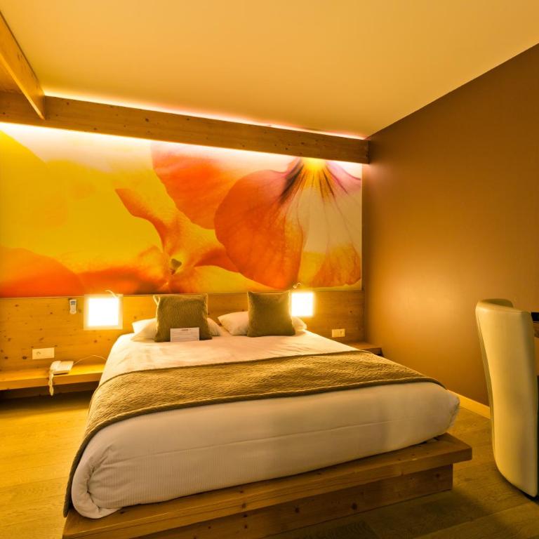La Croix de Savoie & Spa - Chambre Double Supérieure avec Douche - 4