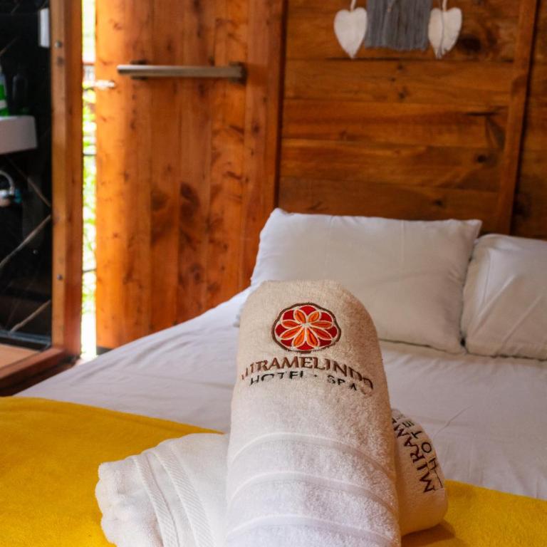 Glamping Miramelindo - One-Bedroom Cottage - 9