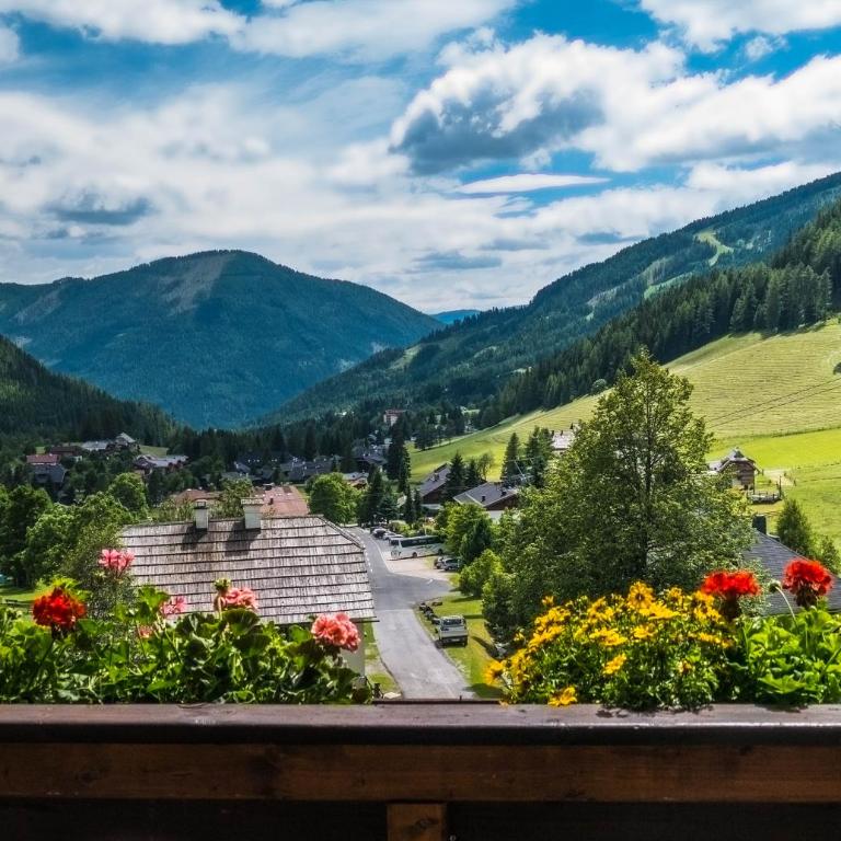 Familienhotel Gasthof Hinteregger - Junior Suite - 2