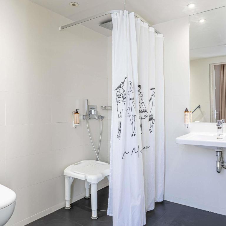 Mercure Paris Place d'Italie - Chambre Classique Accessible aux Personnes à Mobilité Réduite avec 1 Lit Double - 1