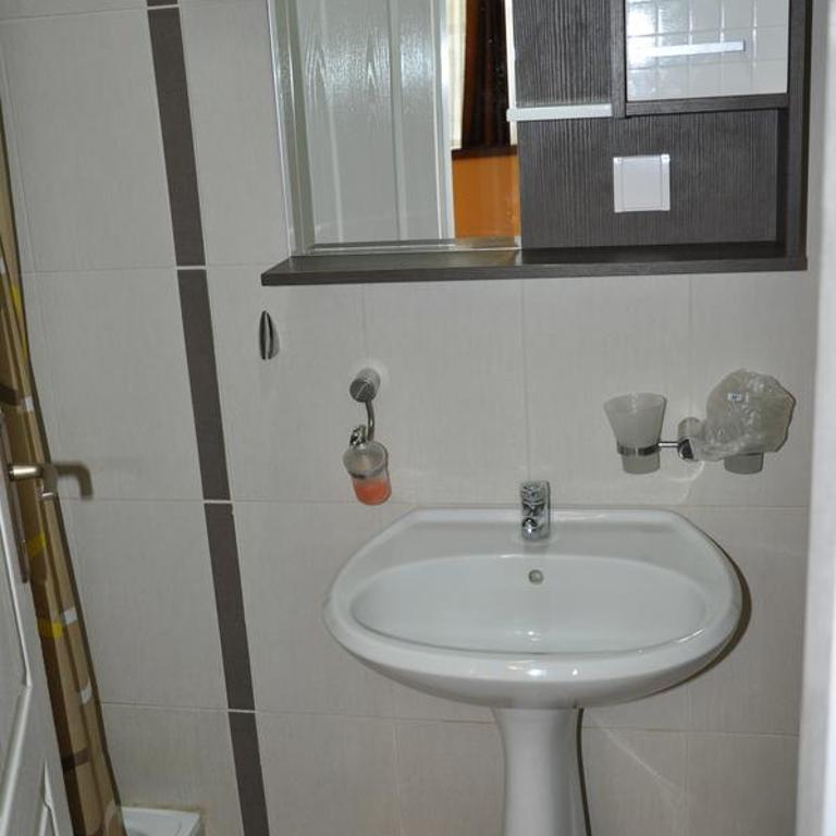 Guest House Best Food - Classic Triple Room - 8