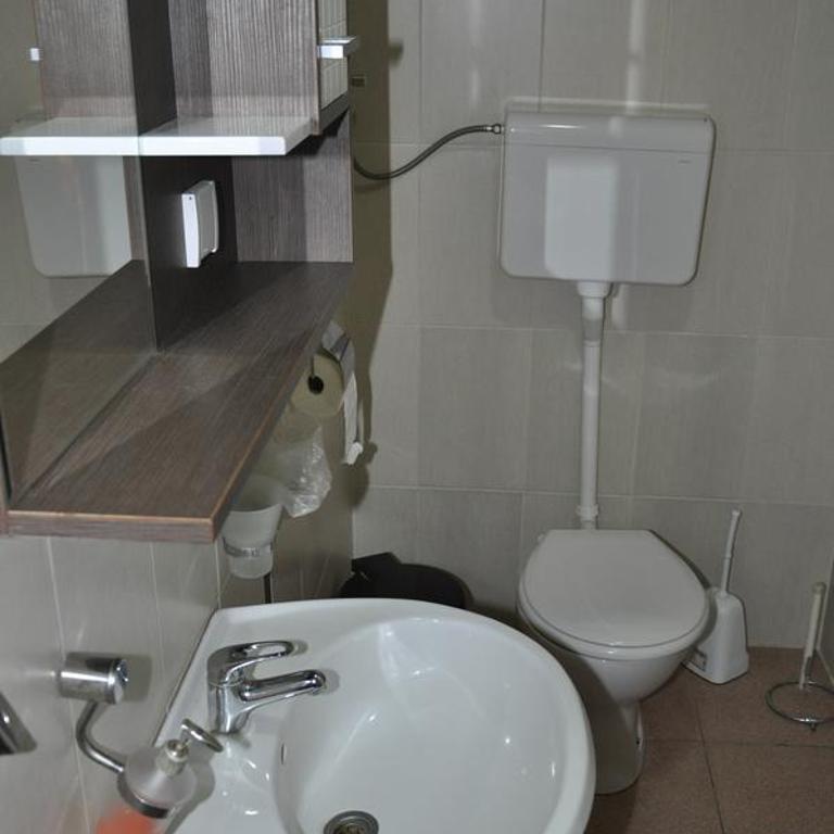 Guest House Best Food - Classic Triple Room - 7