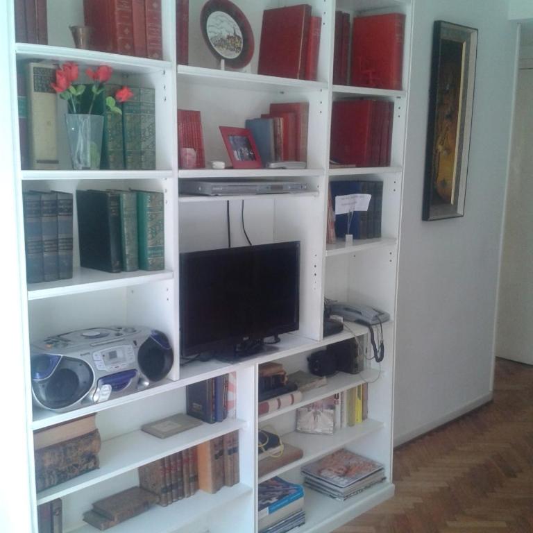 Mena House en Recoleta 3 Bed 2 Bath - Piso Alto - Apartamento de 3 dormitorios - 6