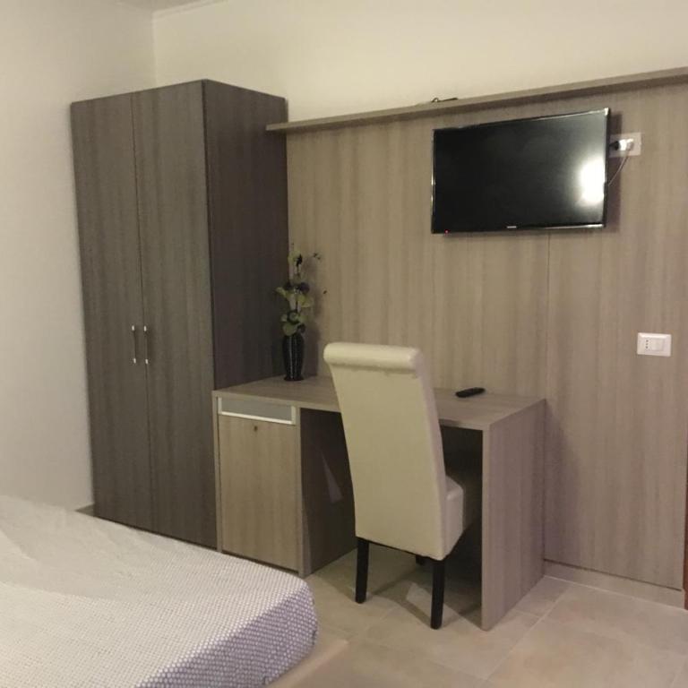 La Piazzetta Guest House - Camera Matrimoniale/Doppia con Letti Singoli con Bagno Privato - 7