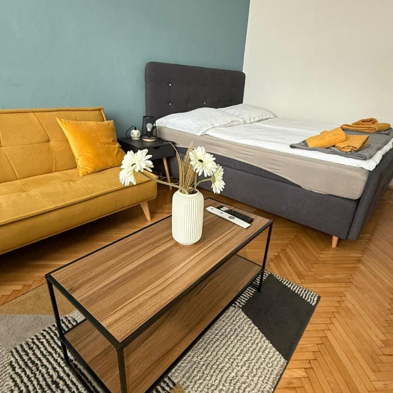 Zentrale Citywohnung, 5 Minuten zur Stadthalle, Messe & Sportpark - One-Bedroom Apartment - 1