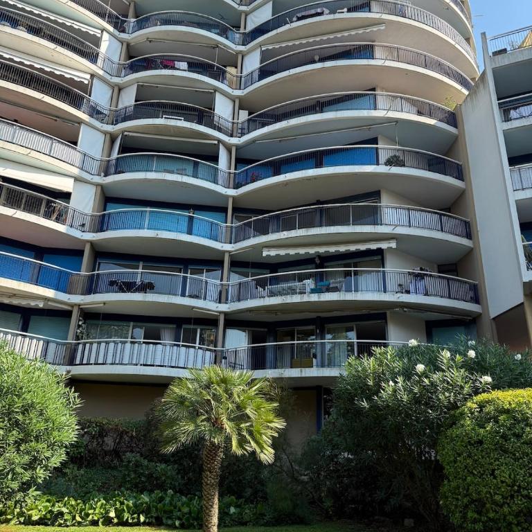 Beautiful F2 pool in Islette du Riou - Apartamento de 1 dormitorio - 12