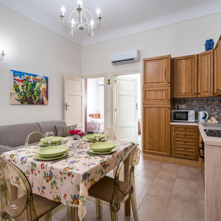 Casa Aurea Taormina - Appartamento con 2 Camere da Letto e Balcone - 8