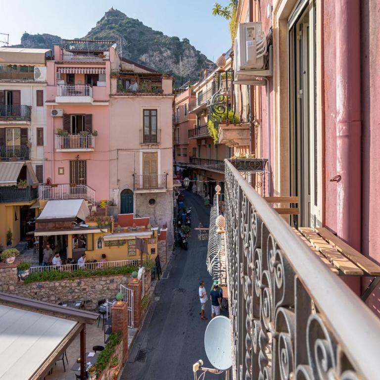 Casa Aurea Taormina - Appartamento con 2 Camere da Letto e Balcone - 24
