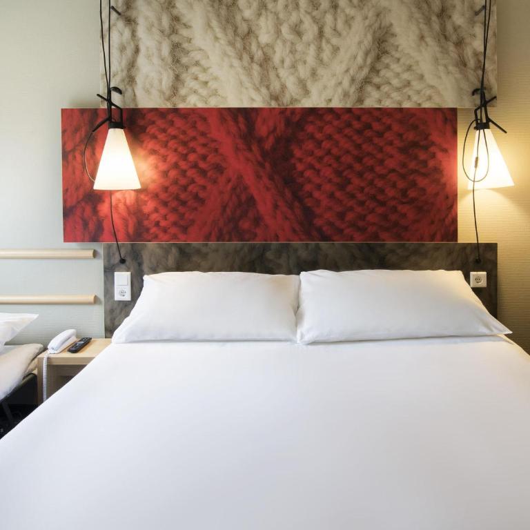 ibis Dijon Gare - Chambre Standard - 1 Lit Double et 1 Lit Simple - 5