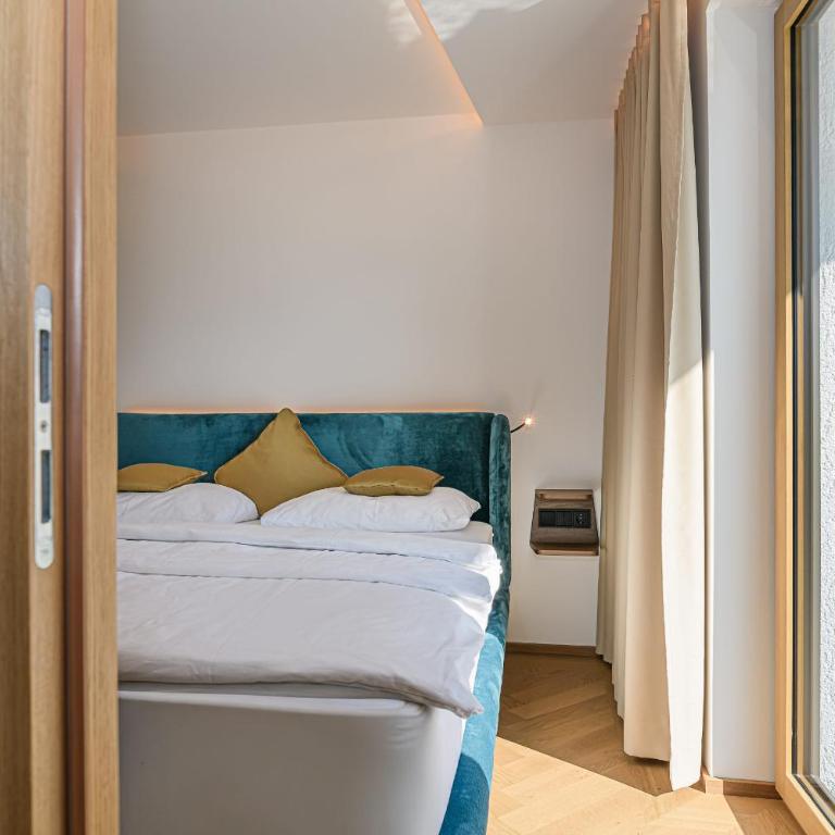 NEW! Apartments VIU by we rent - One-Bedroom Premium Apartment - 1