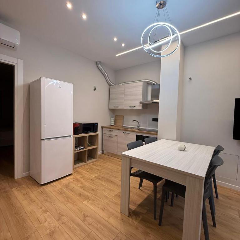 Destina Apartments - One-Bedroom Apartment - 16