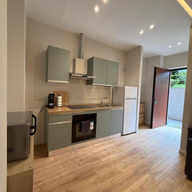 Destina Apartments - Two-Bedroom Family Apartment - 3
