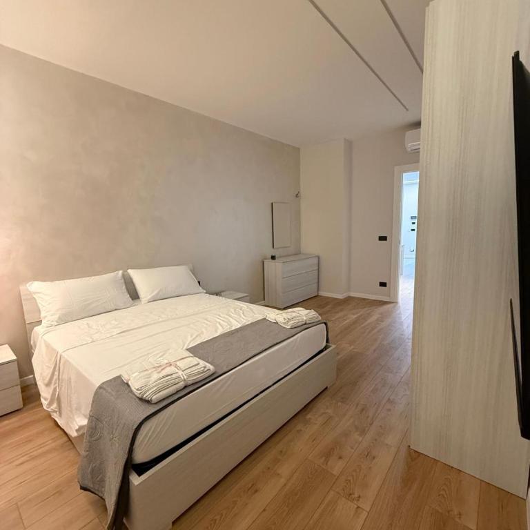 Destina Apartments - One-Bedroom Apartment - 27