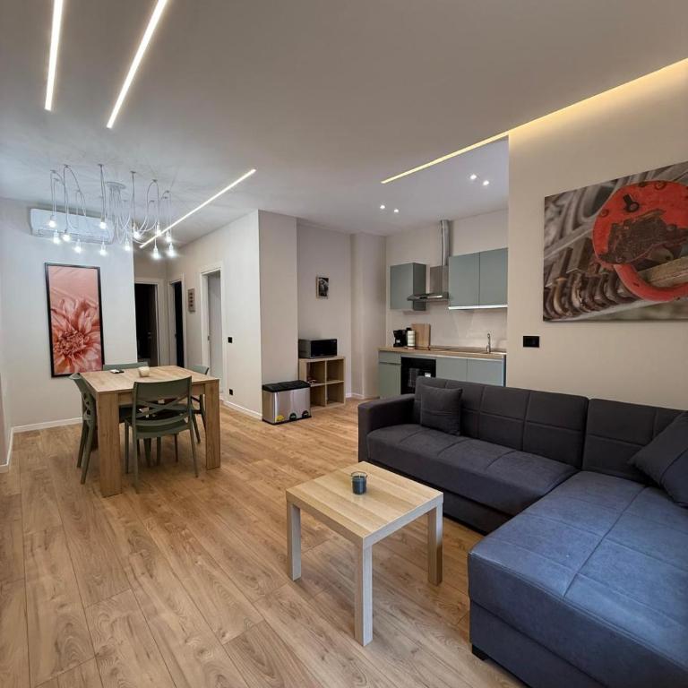 Destina Apartments - Two-Bedroom Family Apartment - 21