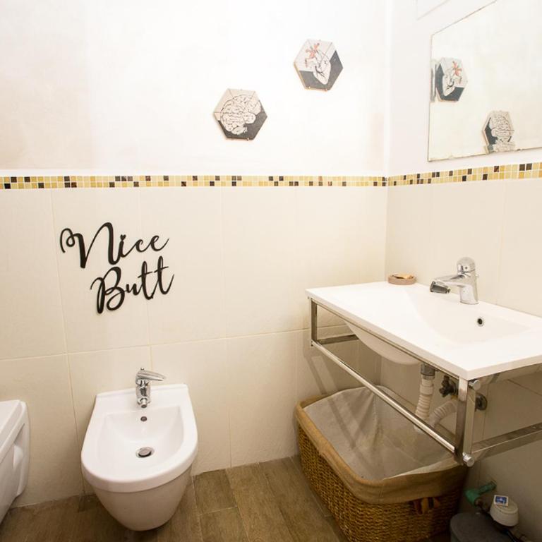 FamilyBO Apartments San Vitale - One-Bedroom Apartment - 5
