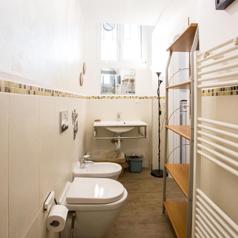 FamilyBO Apartments San Vitale - One-Bedroom Apartment - 13