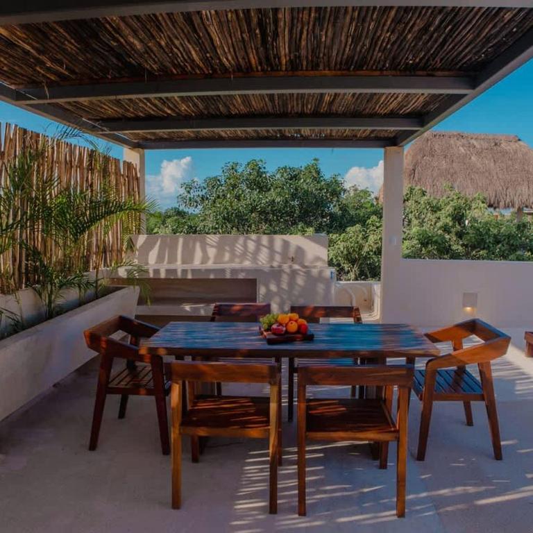 Elegant 3BR Penthouse Haven with Private Rooftop Pool & Jungle Views - Apartamento - 8