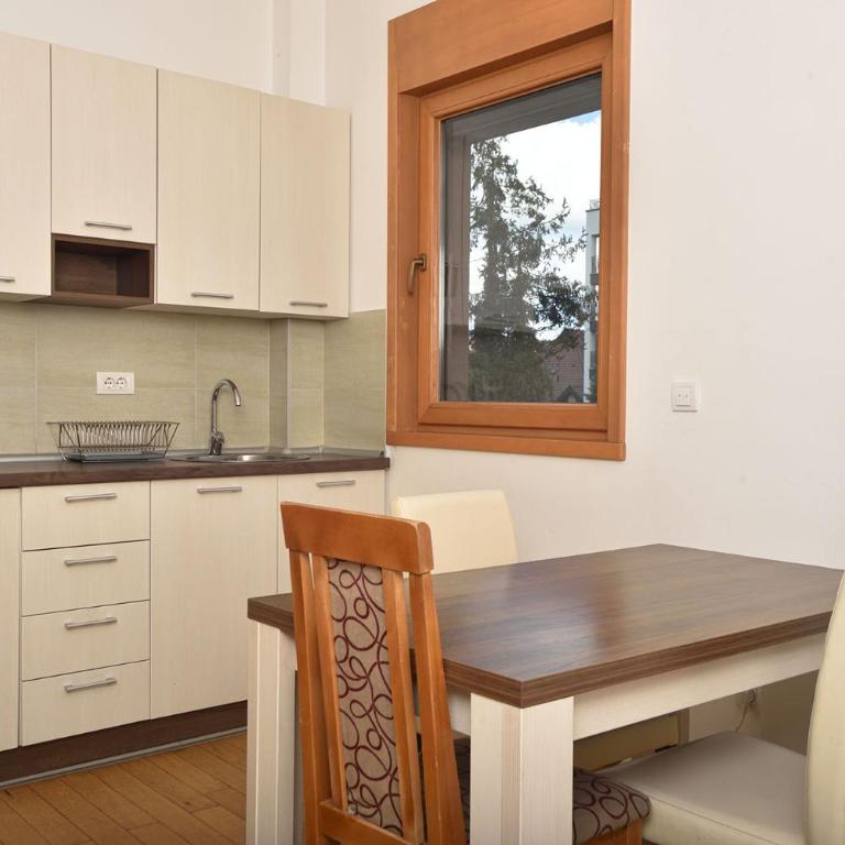 Vila Mina - Two-Bedroom Apartment - 9