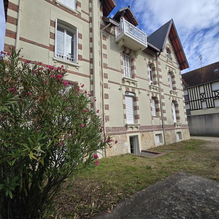 À 2 pas de la plage, Parking privé et gratuit - Appartement 1 Chambre - 21