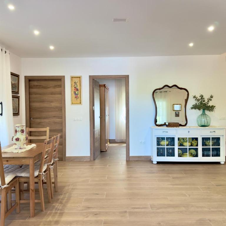 Finca Huertecilla Macías - Three-Bedroom House - 15