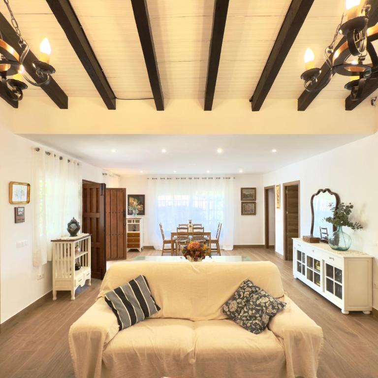 Finca Huertecilla Macías - Three-Bedroom House - 3