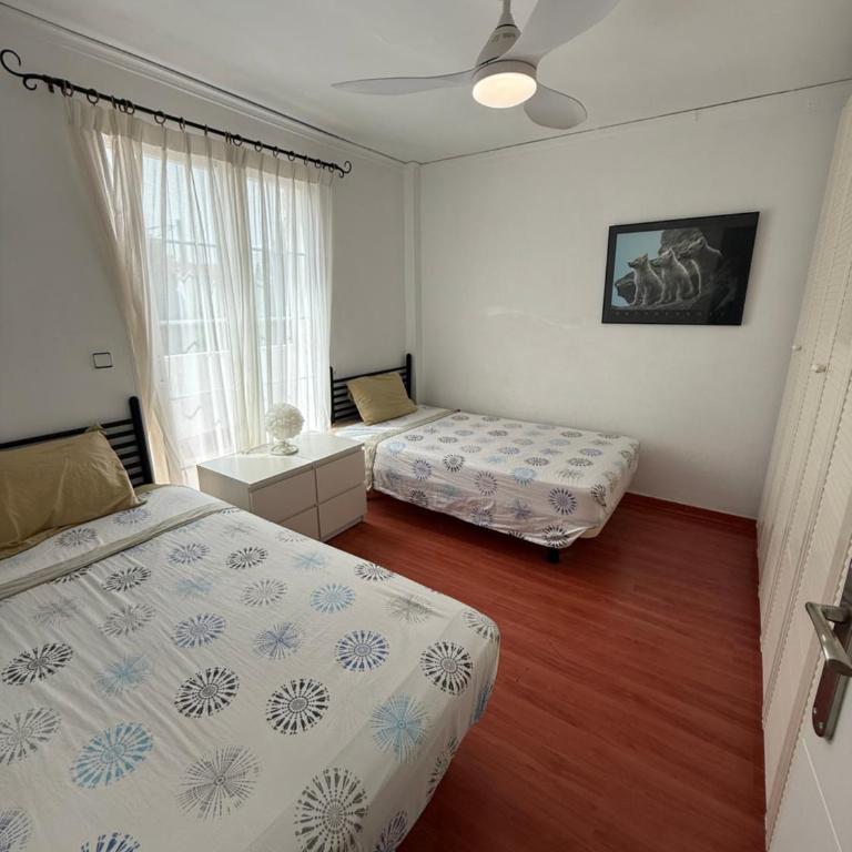 Chalet Denia playa primera linea - Four-Bedroom House - 15