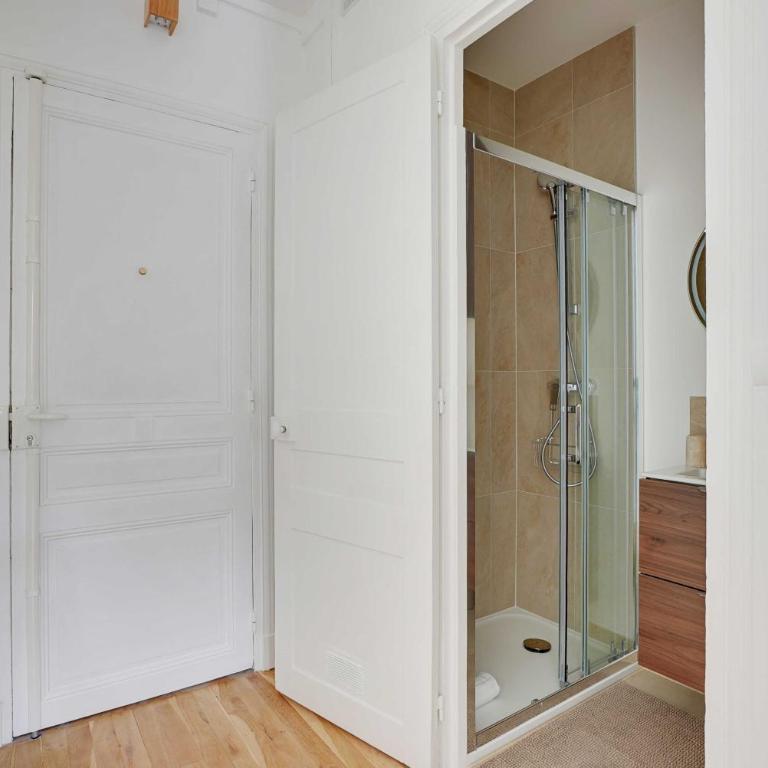 Parisian charm -1BR-3P - Paris 15 - Appartement - 14