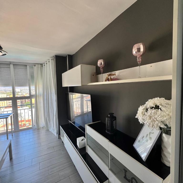 Luxury pink Centro Torremolinos Vistas al mar - Apartment with Sea View - 7