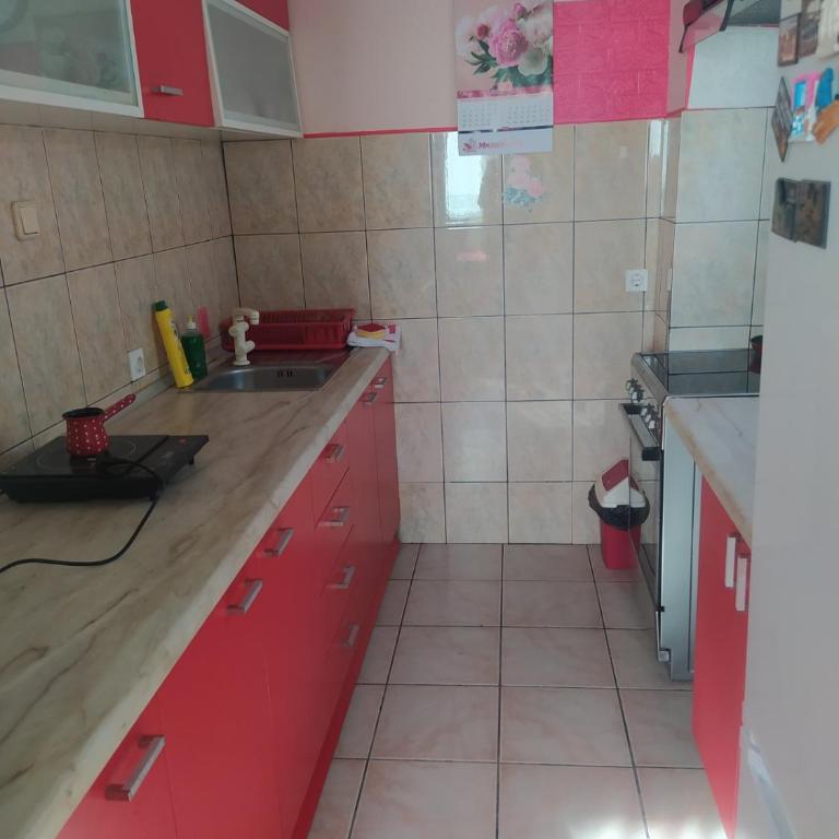 Sobe Popovica - Trokrevetna Soba sa Sopstvenim Kupatilom izvan Sobe - 7