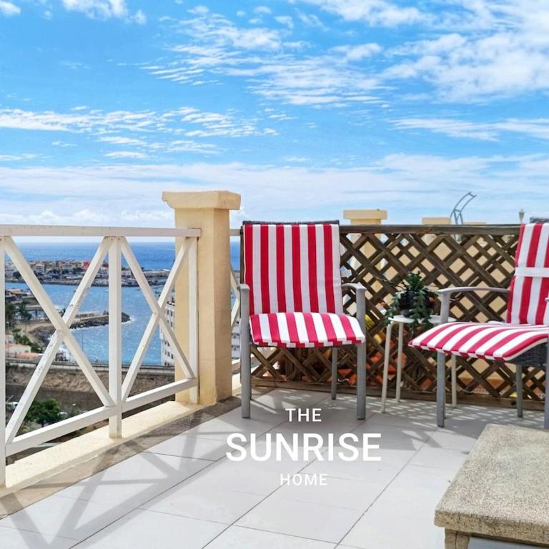 The Sunrise Home Sea views and terrace house with barbecue - Two-Bedroom House - 5