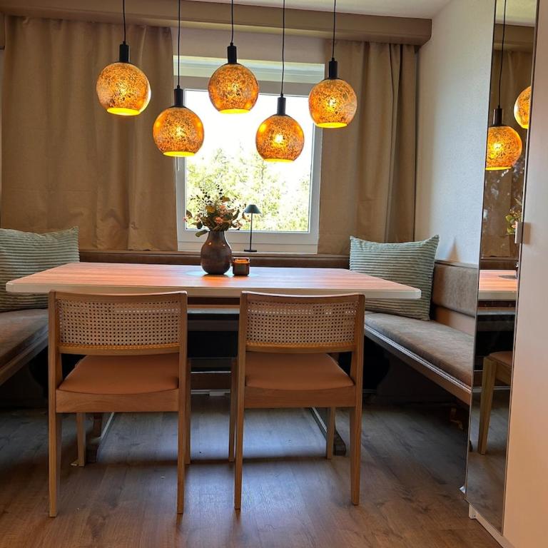 Appartement WOLKE7 byTILLY - Familienfreundliches Alpenzuhause mit Hallenbad, Balkon & Panoramablick hoch oben auf der Gerlitzen - Apartment mit 2 Schlafzimmern und Balkon - 9