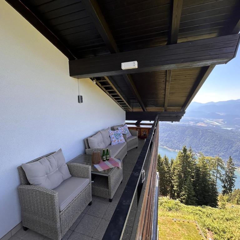 Appartement WOLKE7 byTILLY - Familienfreundliches Alpenzuhause mit Hallenbad, Balkon & Panoramablick hoch oben auf der Gerlitzen - Apartment mit 2 Schlafzimmern und Balkon - 26