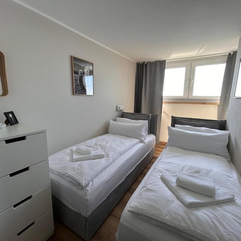 Appartement WOLKE7 byTILLY - Familienfreundliches Alpenzuhause mit Hallenbad, Balkon & Panoramablick hoch oben auf der Gerlitzen - Apartment mit 2 Schlafzimmern und Balkon - 10