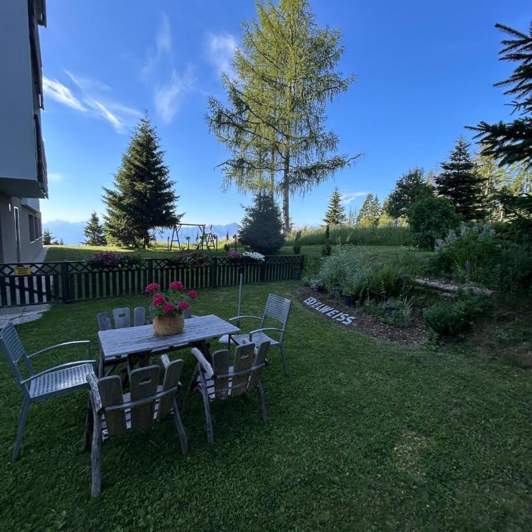 Appartement WOLKE7 byTILLY - Familienfreundliches Alpenzuhause mit Hallenbad, Balkon & Panoramablick hoch oben auf der Gerlitzen - Apartment mit 2 Schlafzimmern und Balkon - 35
