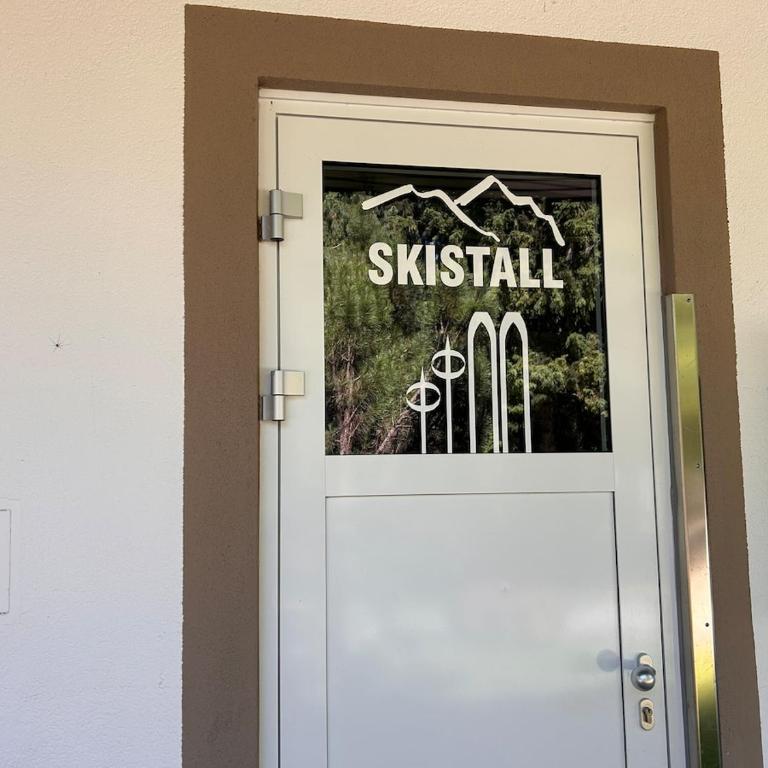 Appartement WOLKE7 byTILLY - Familienfreundliches Alpenzuhause mit Hallenbad, Balkon & Panoramablick hoch oben auf der Gerlitzen - Apartment mit 2 Schlafzimmern und Balkon - 33
