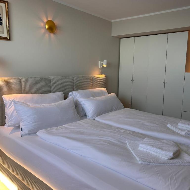 Appartement WOLKE7 byTILLY - Familienfreundliches Alpenzuhause mit Hallenbad, Balkon & Panoramablick hoch oben auf der Gerlitzen - Apartment mit 2 Schlafzimmern und Balkon - 15