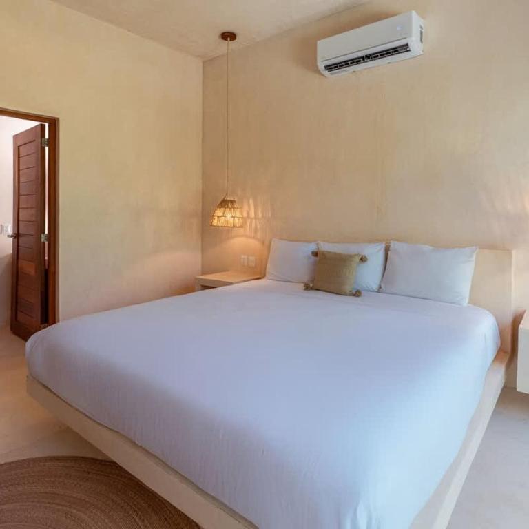 AHAL Holistika 9BR Jungle Sanctuary with Private Rooftop & Plunge Pools - Apartamento - 24