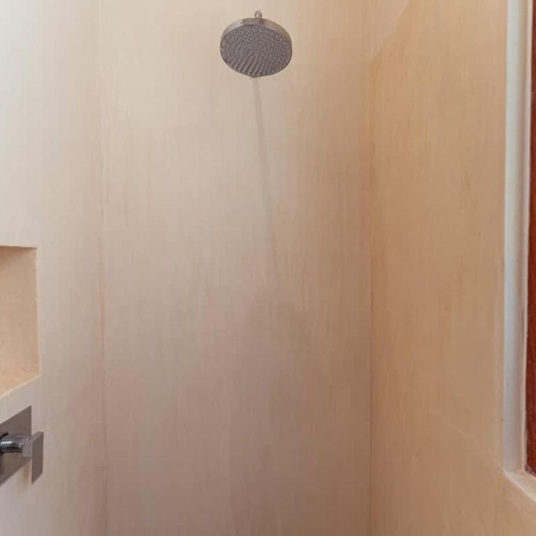 AHAL Holistika 9BR Jungle Sanctuary with Private Rooftop & Plunge Pools - Apartamento - 50